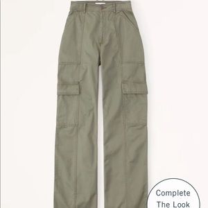 NWT Abercrombie Cargo Pants